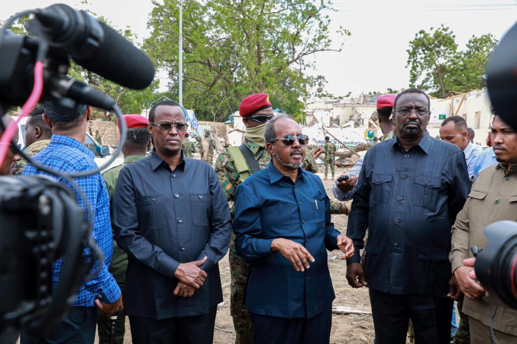 MADAXWEYNE XASAN SHEIKH AYAA SOCDAALKII KU SOO GABAGABEEYAY BELEDWEYNE DIBNA UGU LAABANAYA MUQDISHO,